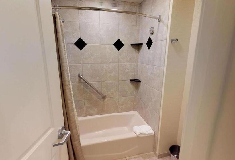 Eden Resort And Suites, Bw Premier Collection