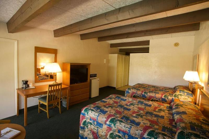 Golden Host Resort  Sarasota