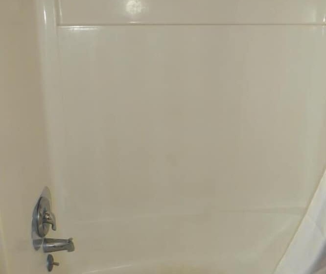 בית מלון כפרי American Inn Stockton