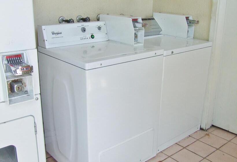 בית מלון כפרי Americas Best Value Inn Beaumont