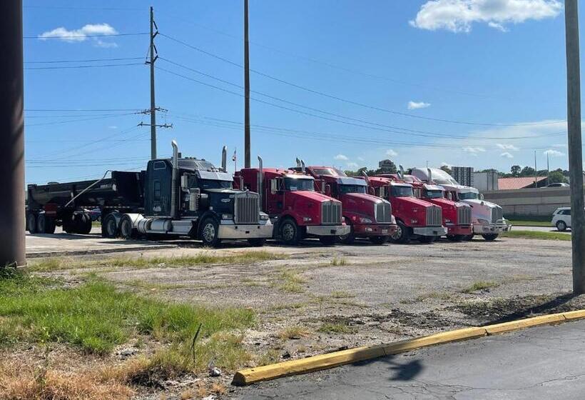 فندق Americas Best Value Inn Beaumont