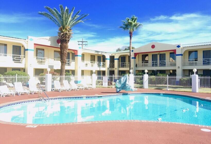 فندق Americas Best Value Inn Beaumont
