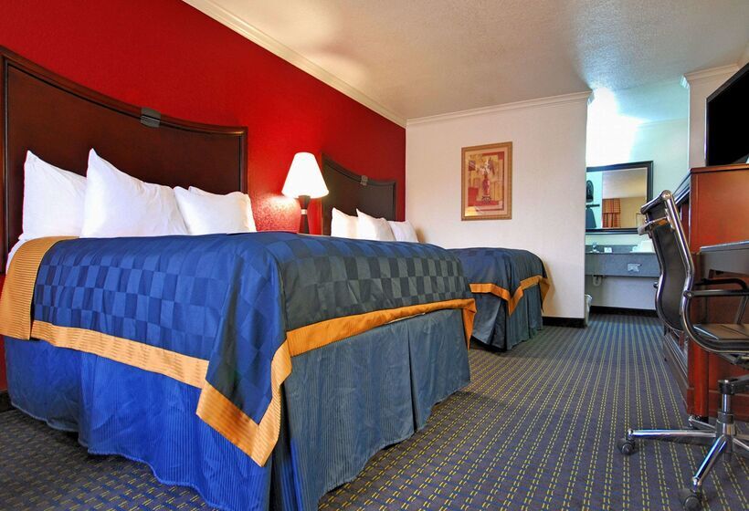 호텔 Americas Best Value Inn Kingsville