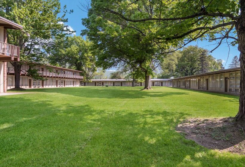 Отель Americas Best Value Inn Painted Post