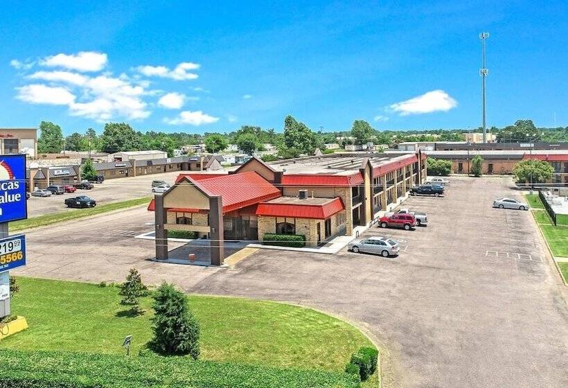 Отель Americas Best Value Inn Paris