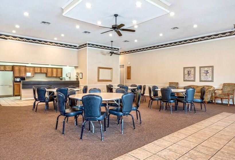 בית מלון כפרי Americas Best Value Inn Paris