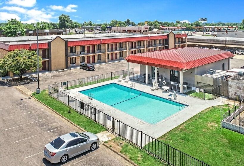 בית מלון כפרי Americas Best Value Inn Paris