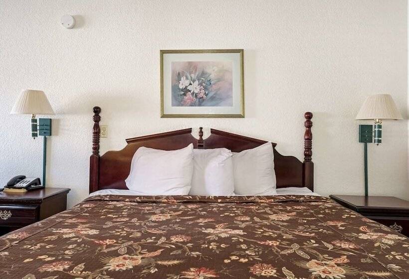 Отель Americas Best Value Inn Paris