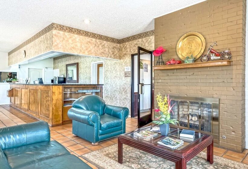 Отель Americas Best Value Inn Paris