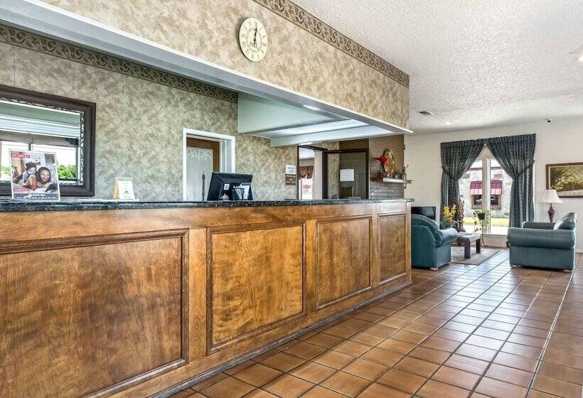 בית מלון כפרי Americas Best Value Inn Paris