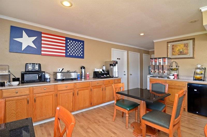 בית מלון כפרי Americas Best Value Inn Crosstimbers