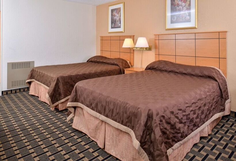 בית מלון כפרי Americas Best Value Inn And Suites St. Cloud