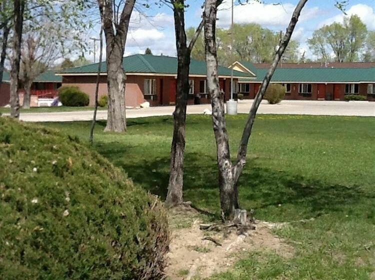 فندق Apollo Motor Inn