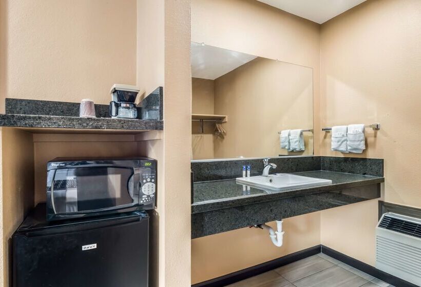 호텔 Americas Best Value Inn Ukiah