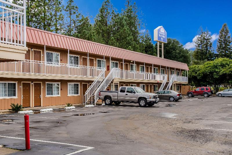 בית מלון כפרי Americas Best Value Inn Ukiah