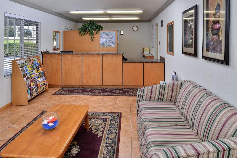 בית מלון כפרי Americas Best Value Inn Ukiah