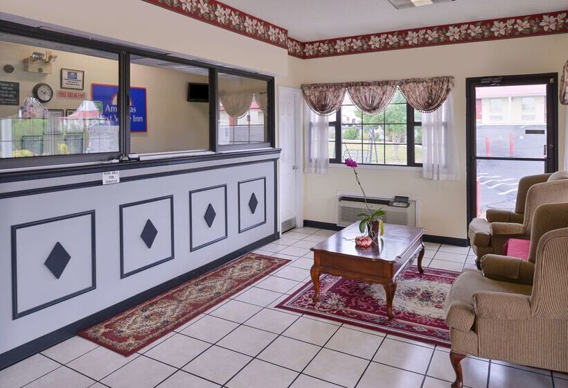 בית מלון כפרי Americas Best Value Inn Wildersville