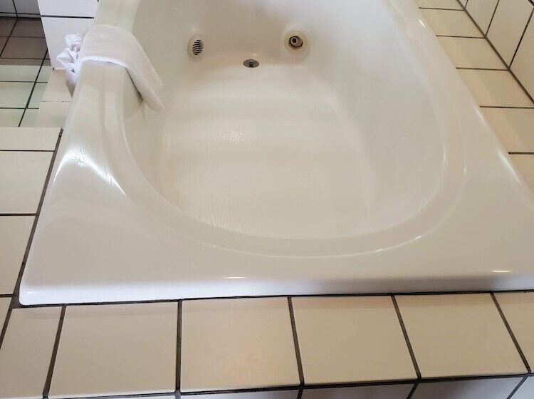 בית מלון כפרי Americas Best Value Inn Wildersville