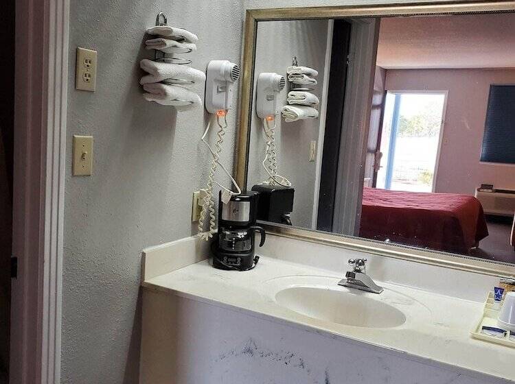 בית מלון כפרי Americas Best Value Inn Wildersville