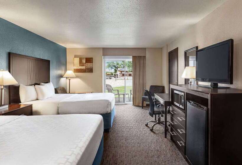 فندق Americinn By Wyndham La Crosse Riverfrontconference Center