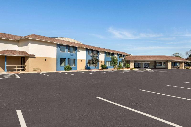 فندق Americinn By Wyndham La Crosse Riverfrontconference Center