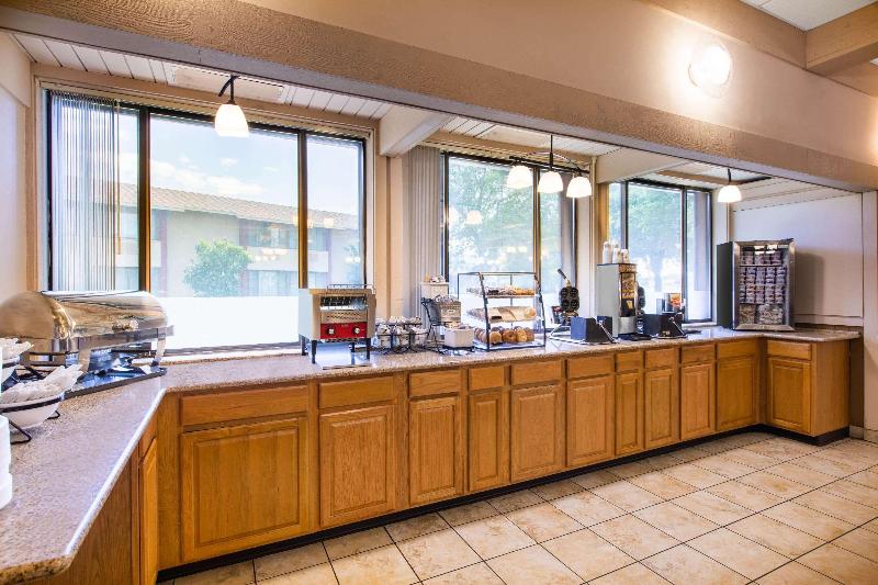 فندق Americinn By Wyndham La Crosse Riverfrontconference Center