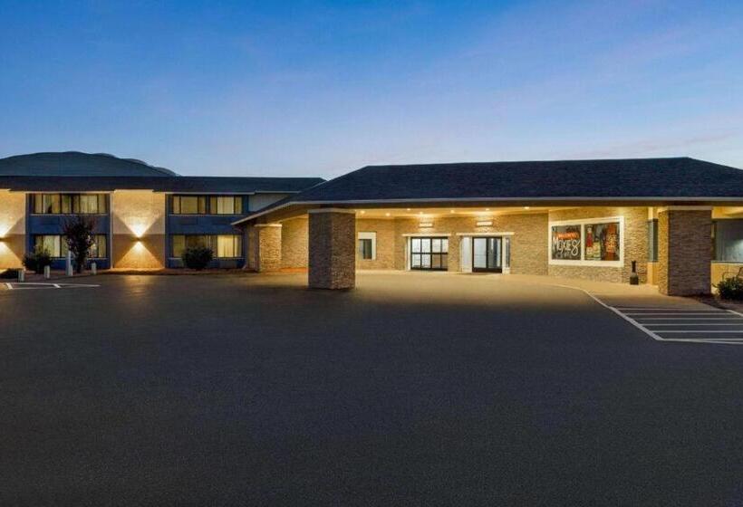 فندق Americinn By Wyndham La Crosse Riverfrontconference Center