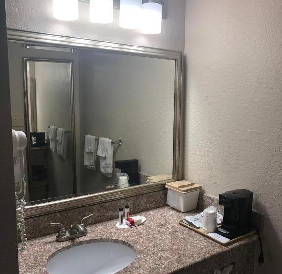 فندق Quality Inn