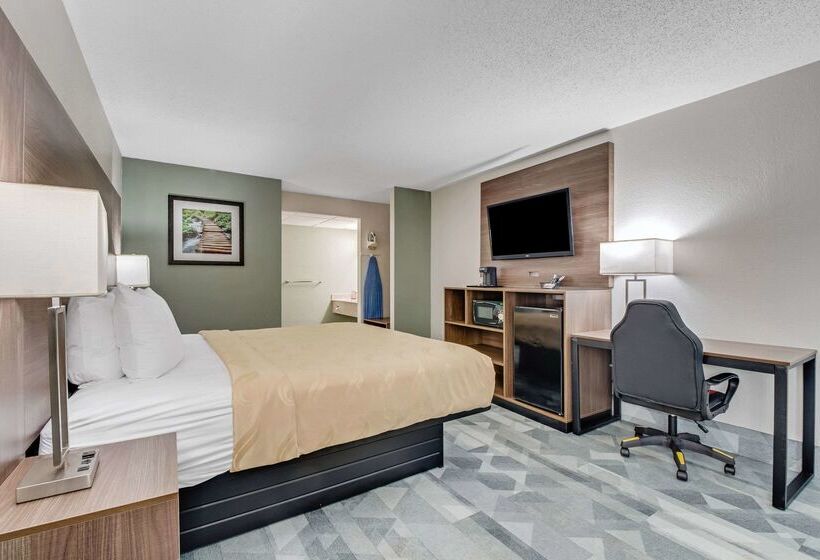 فندق Quality Inn