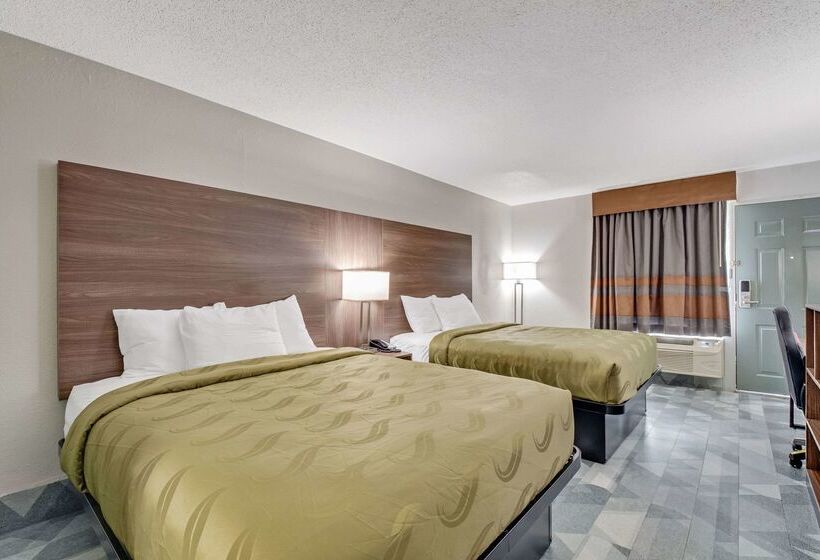 فندق Quality Inn