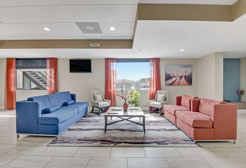 فندق Quality Inn