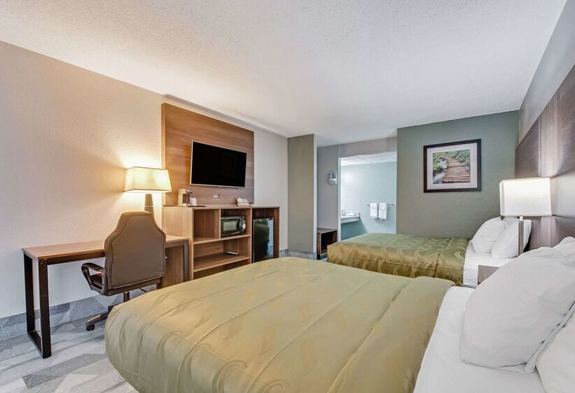فندق Quality Inn