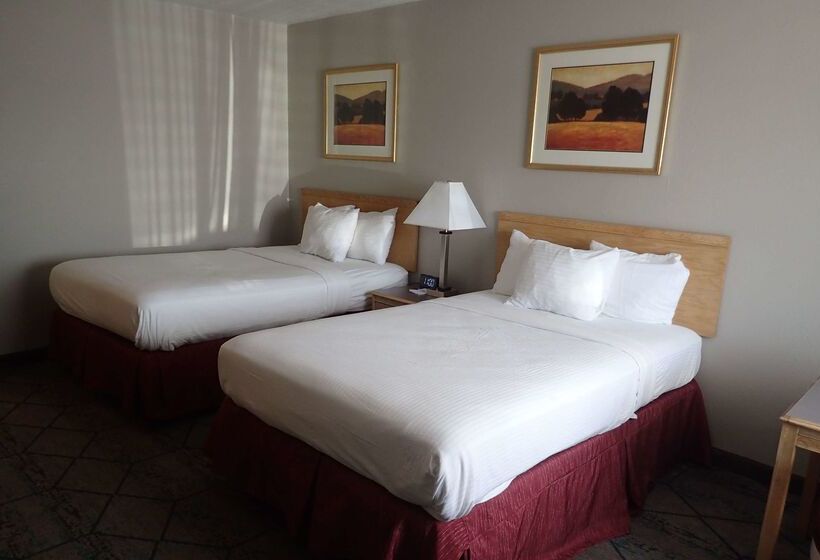 فندق Baymont By Wyndham Effingham