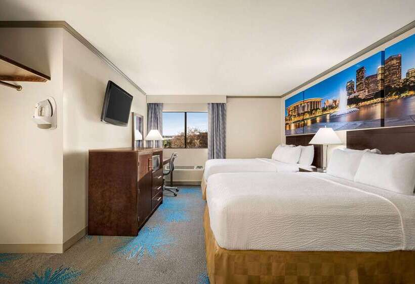 فندق Baymont By Wyndham Monterey Park