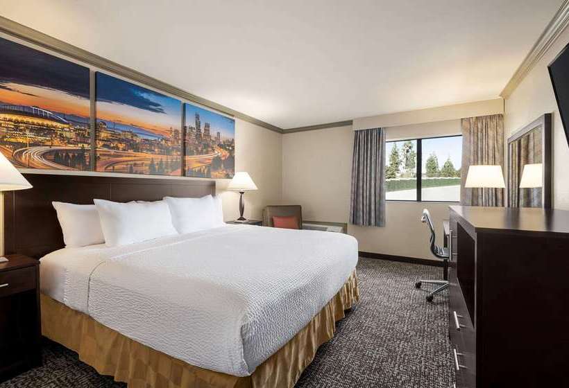 فندق Baymont By Wyndham Monterey Park