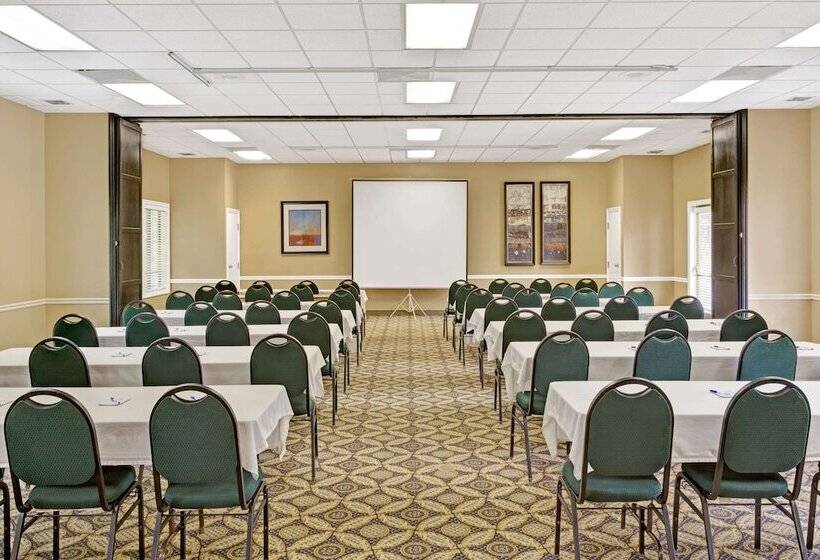 فندق Baymont By Wyndham Provo River