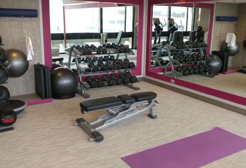 هتل Baymont By Wyndham Groton/mystic