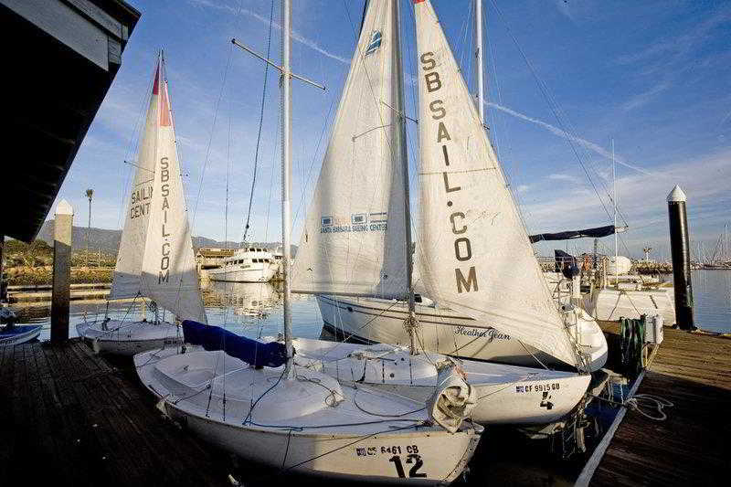 فندق Beachside Inn