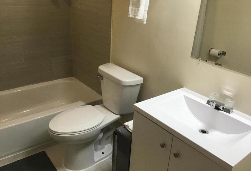 Bellevue Hotel And Suites