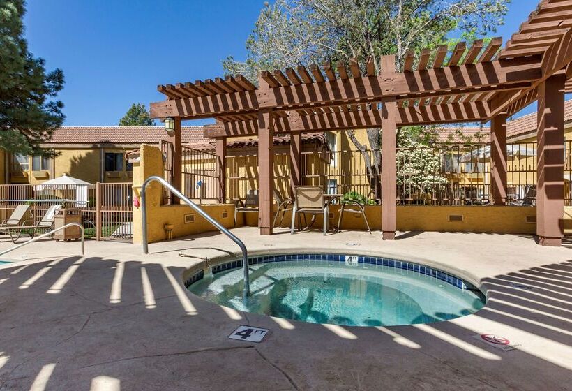 Best Western Airport Albuquerque Innsuites Hotel & Suites