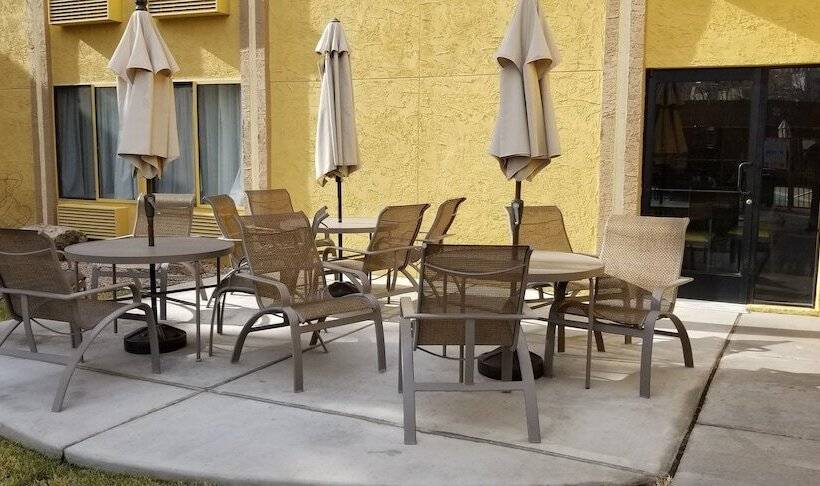 Best Western Airport Albuquerque Innsuites Hotel & Suites