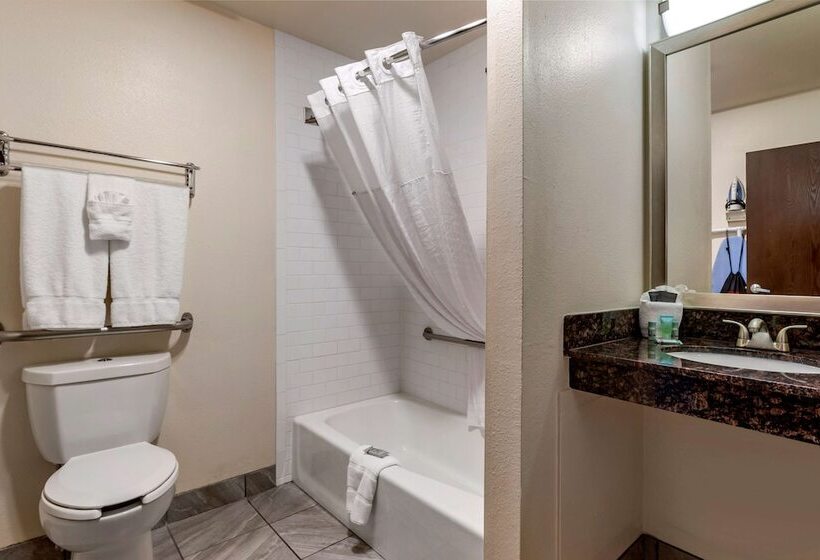 Best Western Airport Albuquerque Innsuites Hotel & Suites