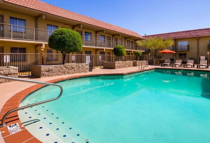 هتل Best Western Airport Inn