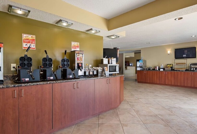 هتل Best Western Ambassador Inn & Suites