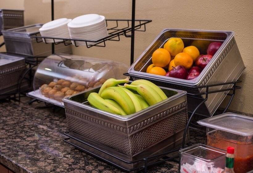 هتل Best Western Ambassador Inn & Suites