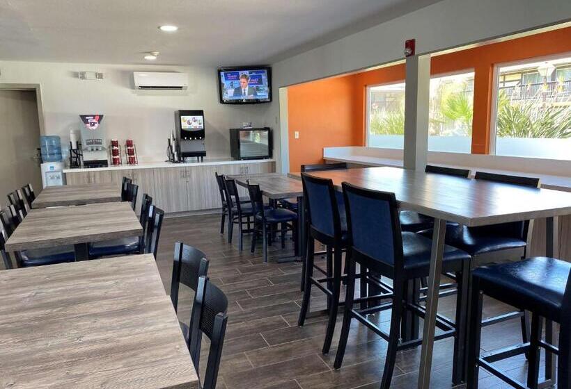 Отель Best Western Andersens Inn