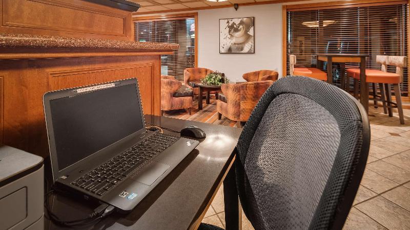 酒店 Best Western Angus Inn