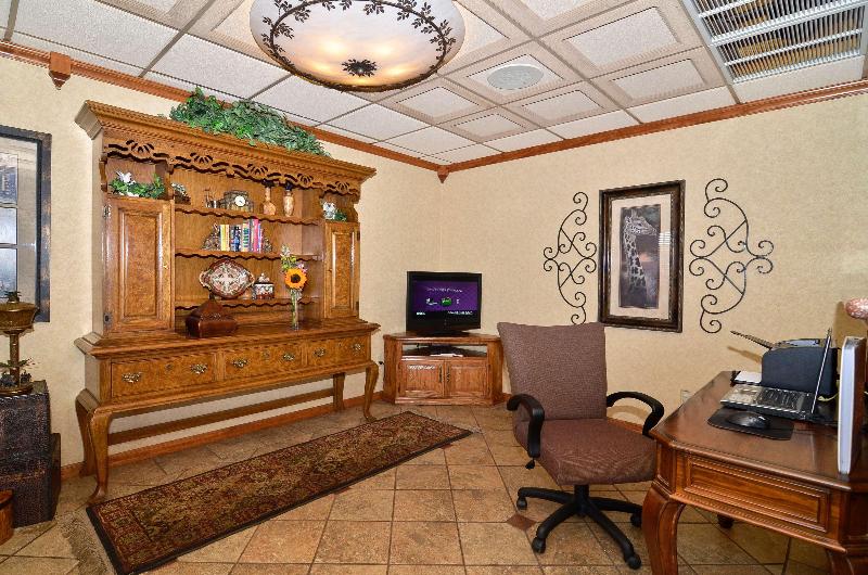 酒店 Best Western Angus Inn