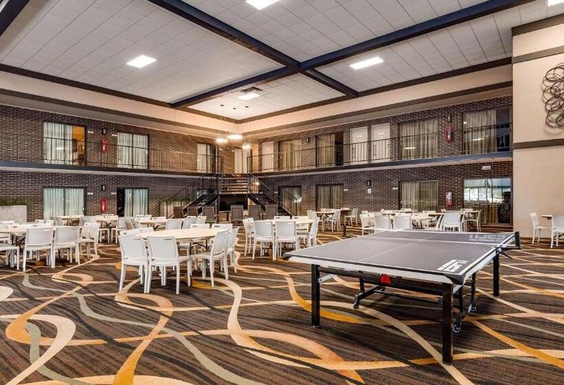 酒店 Best Western Angus Inn