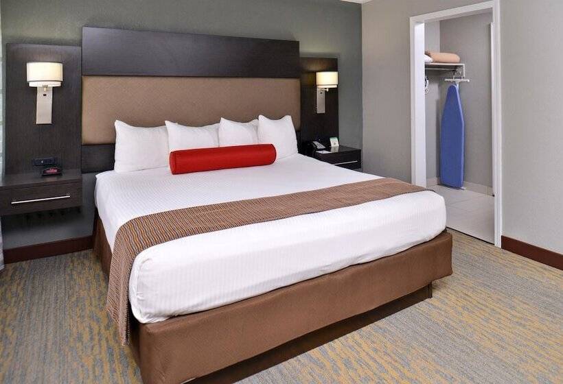هتل Best Western At Ohare